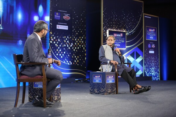 CNN-News18 Town Hall: PM Modi's Foreign Policy Has Evolved, It Should be Beyond Politics, Says Tharoor