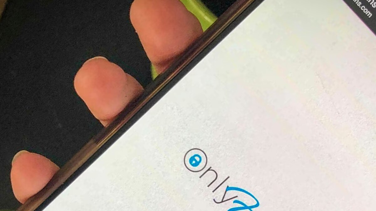 SisterInLaw Exposes Bride's OnlyFans Account At Engagement;
