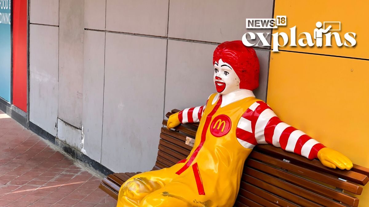 McDonald's 'Drops Tomatoes' from Menu Amid Price Hike: When Will Tomato Rates Go Down?