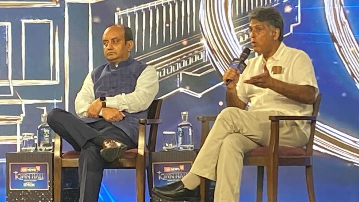 BJP vs Cong at News18 Town Hall: Oppn Plane Took off in 2018 too…: Trivedi | We're A Democratic Option: Tewari - Vimarsana News
