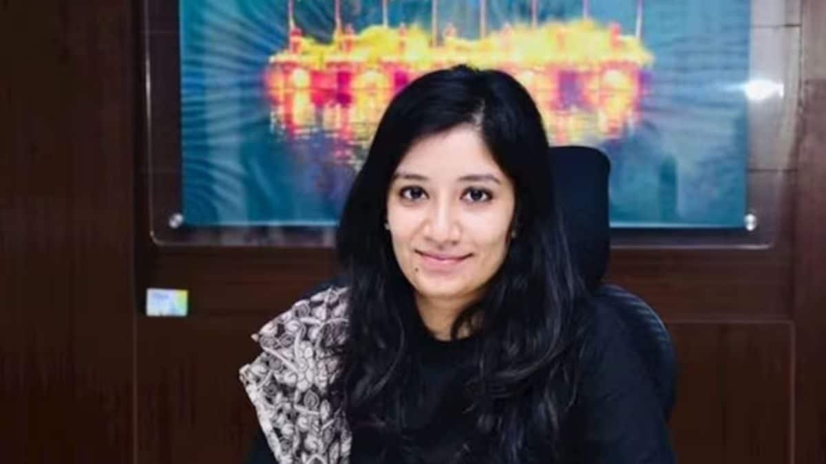 ‘Both Mental And Physical Balance Is Important’: IAS Anupama Anjali’s Success Mantra – News18