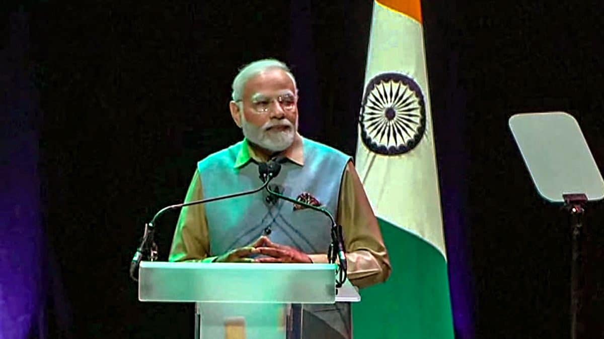PM Modi France Visit LIVE: PM to be Guest of Honour at Bastille Day Today; UPI Enters France, to Start From Eiffel Tower - Vimarsana News