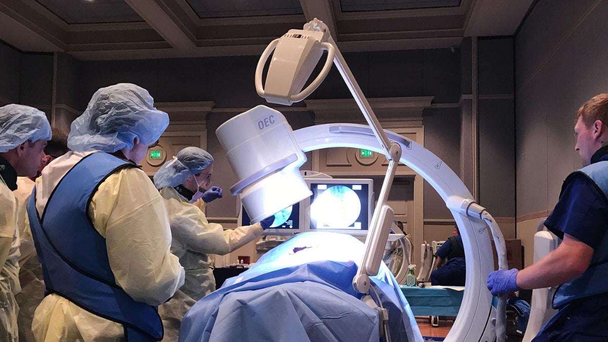 Senior Resident Doctors at Govt Hospital Sent on Leave After Their Photo Inside Operation Theatre Goes Viral – News18
