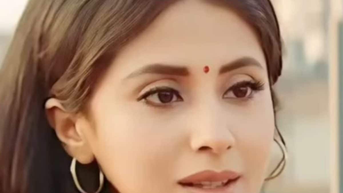 25 years of Satya: Urmila Matondkar takes potshots at award shows for  overlooking her role in film, Entertainment News