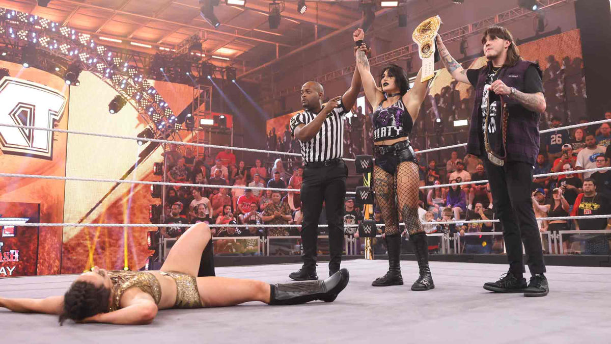 Rhea Ripley hit Lyra Valkyria with her Riptide to pick up a hard fought result. (WWE) 