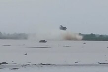 UP: Indian Oil Gas Pipeline Explodes in Yamuna, Water Shoots Up to 30 Feet | WATCH