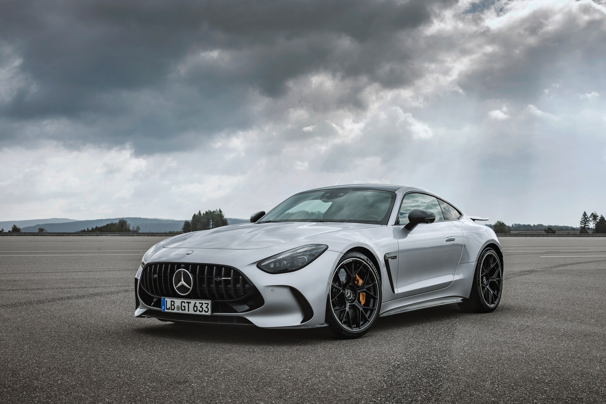 All-New Mercedes-AMG GT Coupe in Pics: See Design, Features, Interior and  More - News18