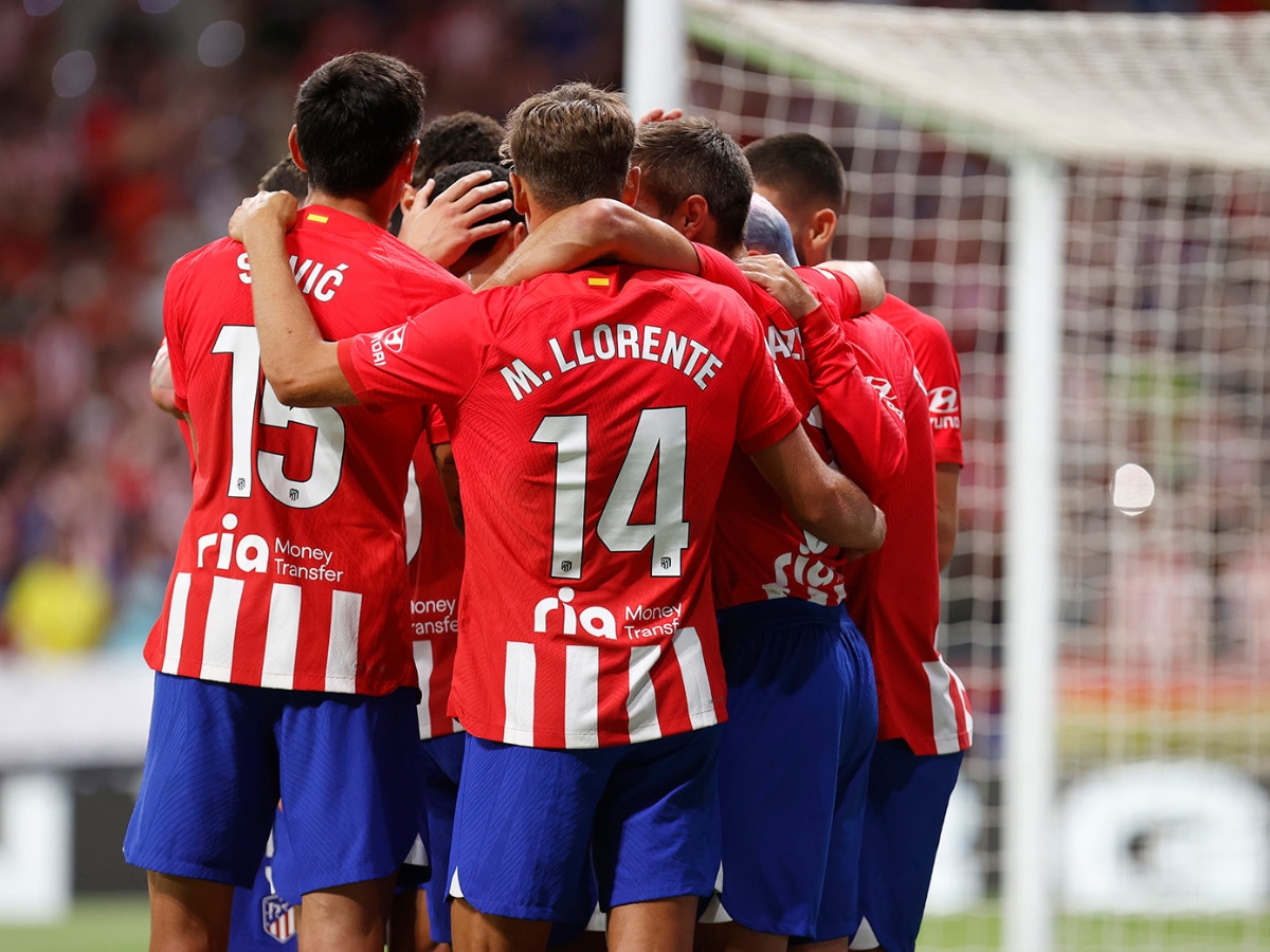 Watch Memphis Depay's stunning goal for Atletico Madrid in 3-1 win over  Granada