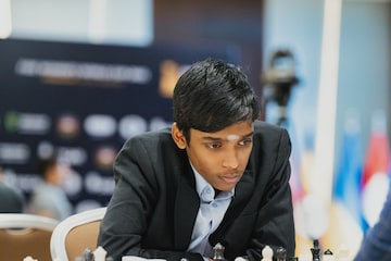 Everything Works on X: Chennai's very own child prodigy Praggnanandhaa  defeated world No 3 Fabiano Caruana 3.5-2.5 after tiebreaks at the  semifinals to enter the FIDE Chess World Cup finals. The 19-year-old