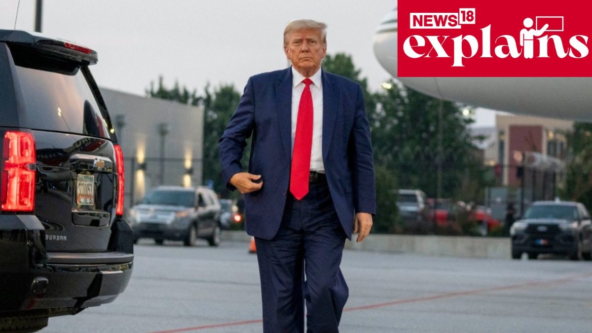 Donald Trump Surrenders For the Fourth Time in 2023. List of All Cases Against Him | Explained - Vimarsana News