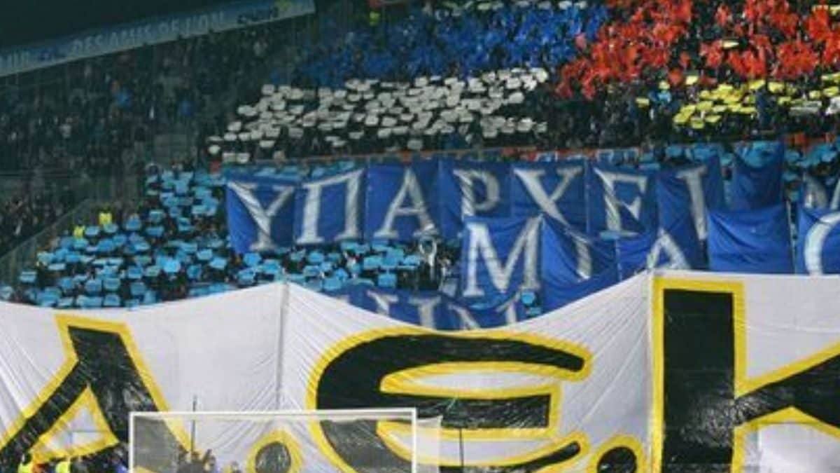 AEK Athens Supporter Dies After Being Fatally Stabbed Before Match Against Dinamo Zagreb