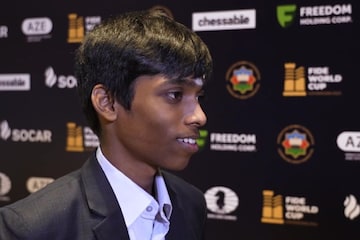 Indian GM R Praggnanandhaa Stuns Number 2 Seed Hikaru Nakamura, Enters Last  16 Of FIDE World Cup