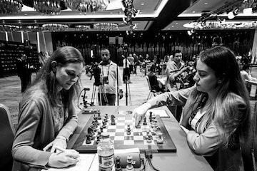 FIDE bans transgender women from competing in women's chess events