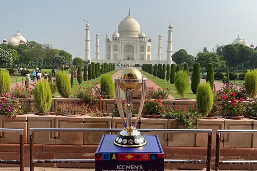 ICC World Cup trophy at Taj Mahal. (Credit: Twitter)