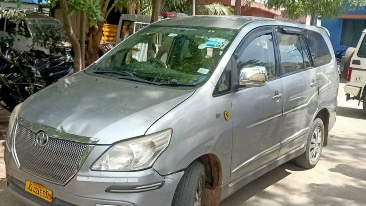 Karnataka: Man Stabs Minor Girl, Takes Her To Hospital & Gets Arrested There - Vimarsana News