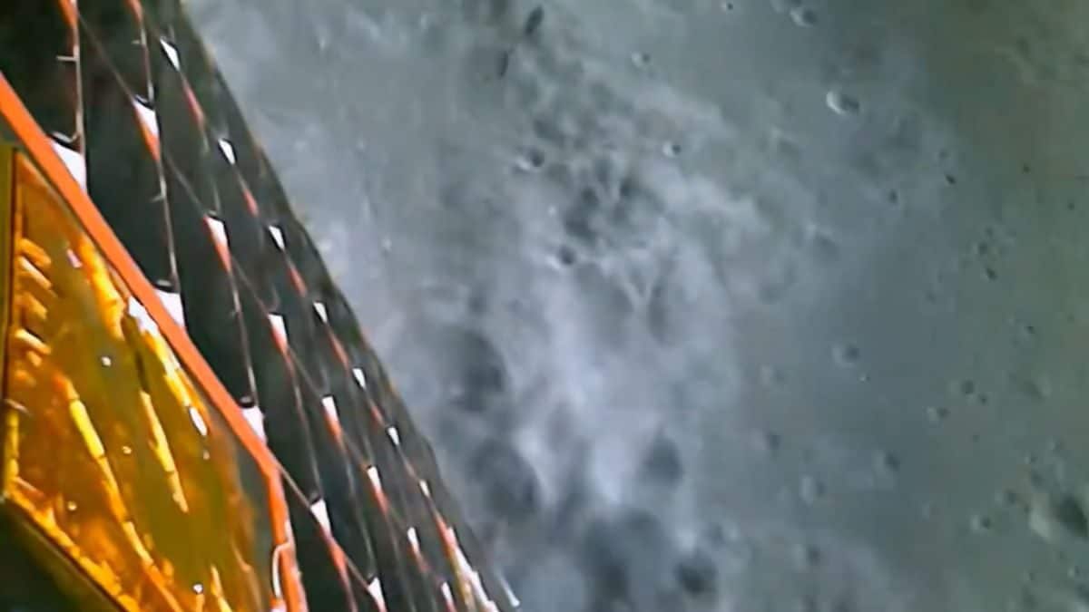Chandrayaan-3: ISRO Shares Vikram Lander Camera’s Moon Snaps Leading to Historic Touchdown | WATCH