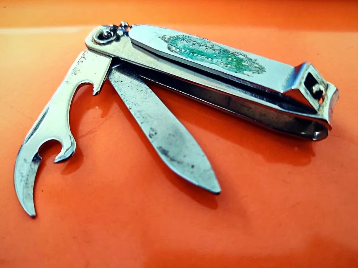 Update 154+ nail cutter airport latest ceg.edu.vn