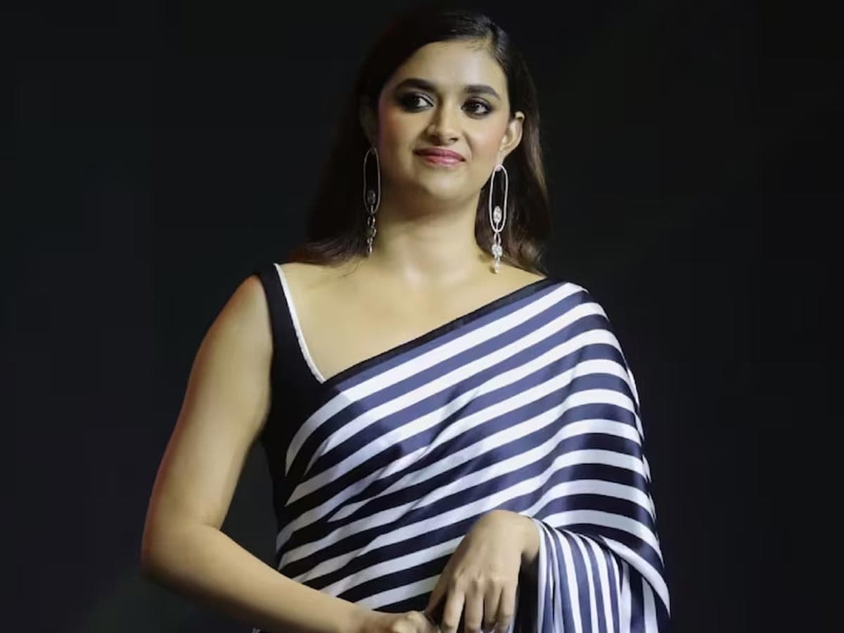 Keerthi Shurash Sex Videos - Keerthy Suresh's Ethnic Style Is Better Than We Could Ever Imagine, This  Black Saree Is Proof - News18