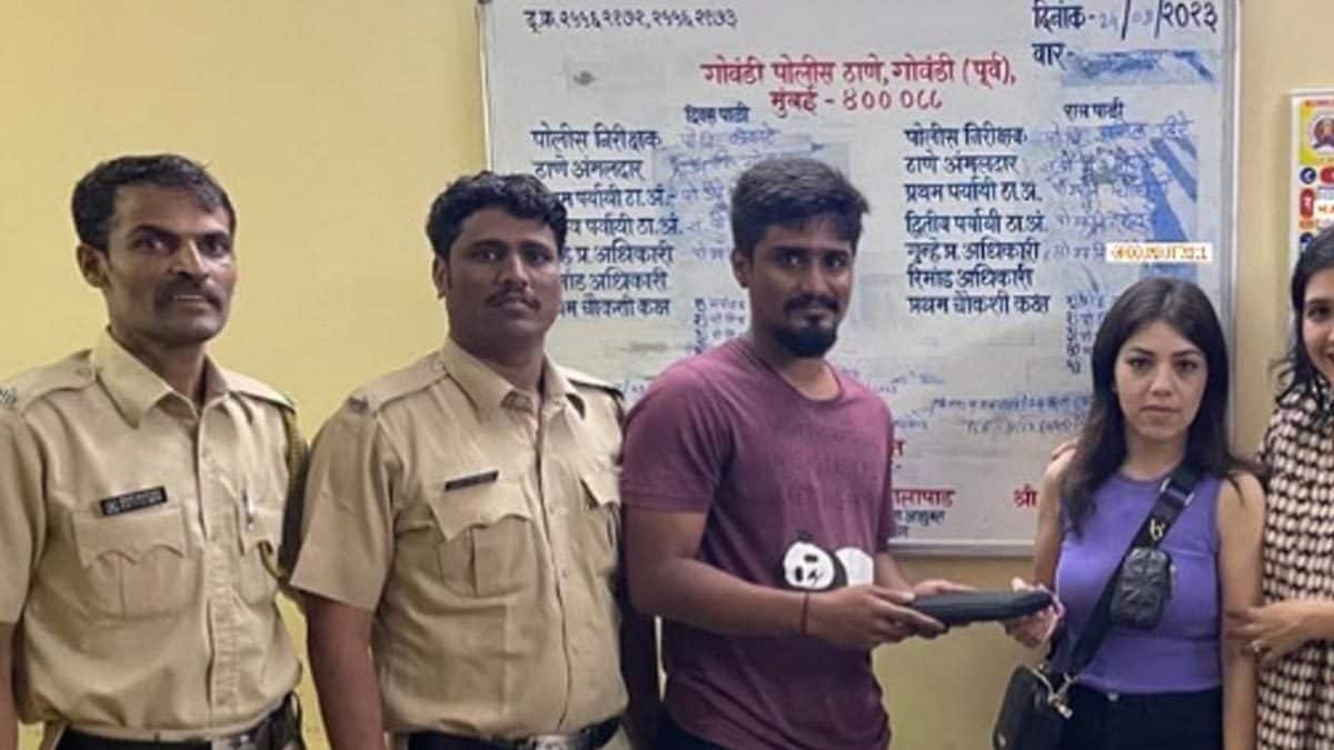 Mumbai Police Retrieves Apple iPad Within One Hour Of Being Lost - Vimarsana News