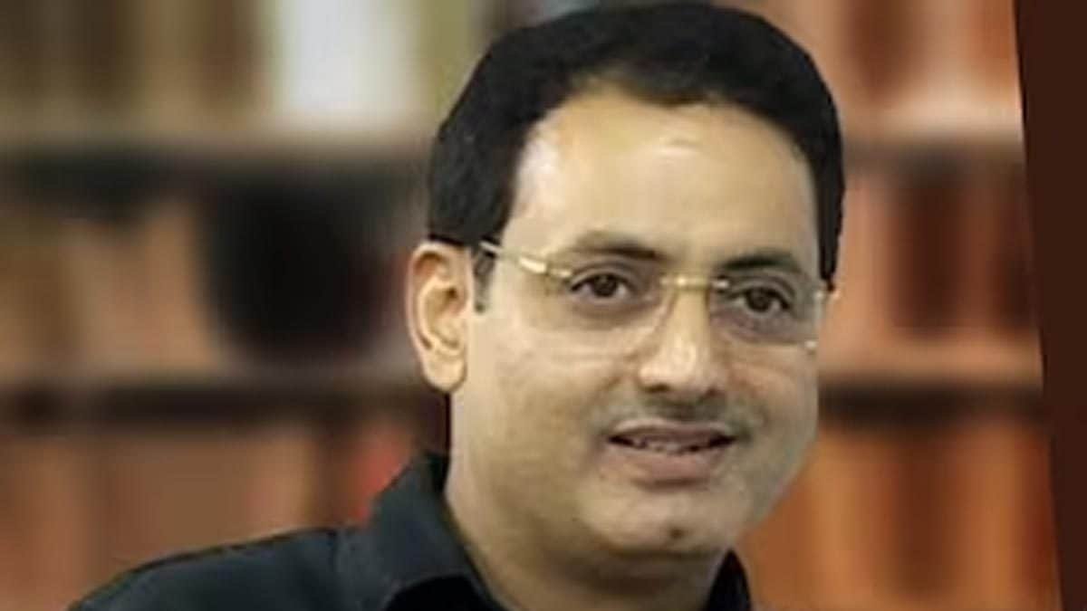 Ias Aspirants Embrace Dr Vikas Divyakirti S Holistic Approach To Upsc Preparation Education Ias Aspirants Embrace Dr Vikas Divyakirti S Holistic Approach To Upsc Preparation Education