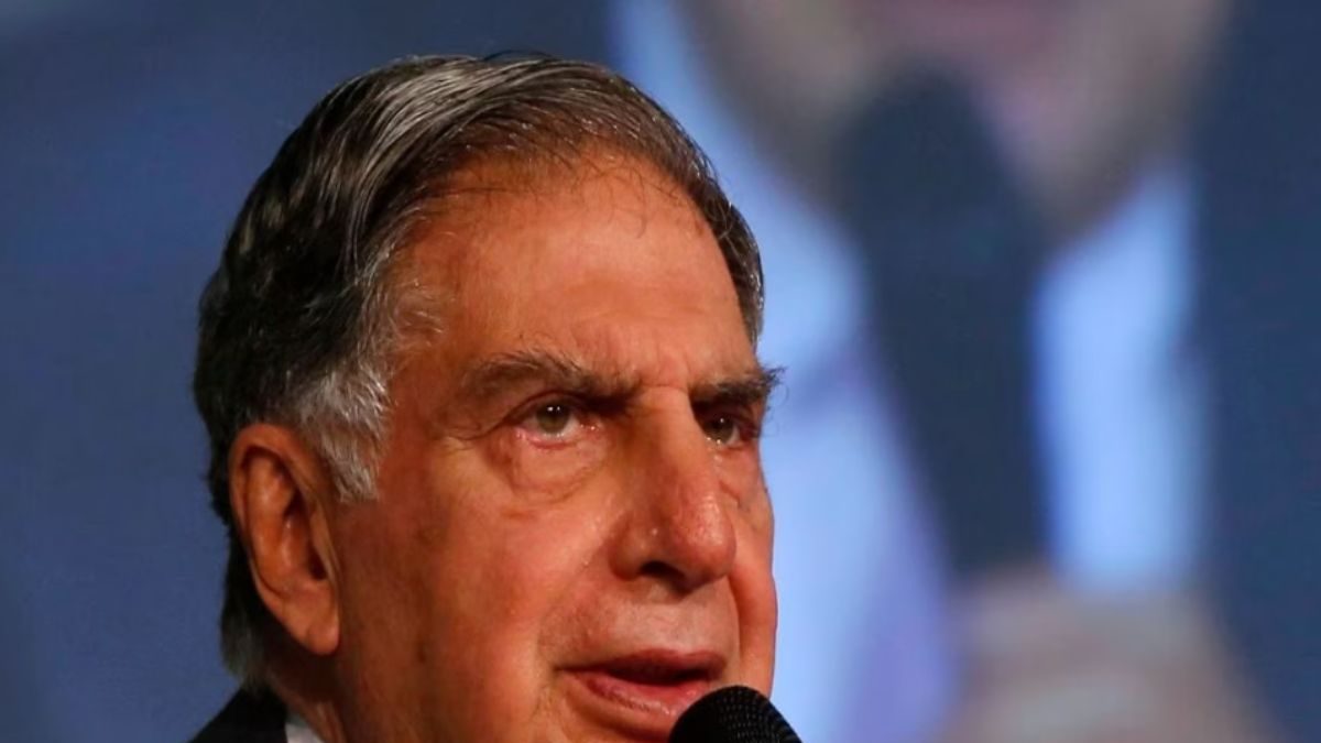 When Ratan Tata Secured a Job By Writing Resume on Electric Typewriter at IBM Office - Vimarsana News