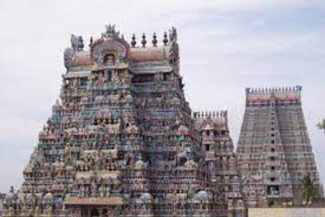 Portion Of Tamil Nadu's Srirangam Temple Collapses, None Hurt