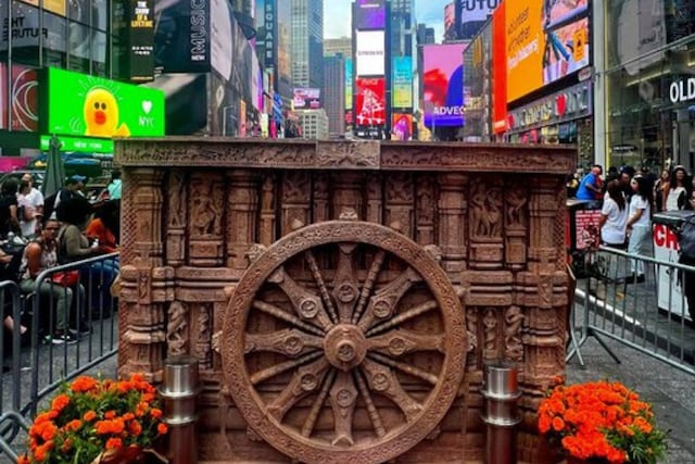 Vikas Khanna, who had been working on bringing the Chakra sculpture to New York City for nearly five years, told PTI that it is a “dream come true”. 
(Image: Vikas Khanna/X account) 