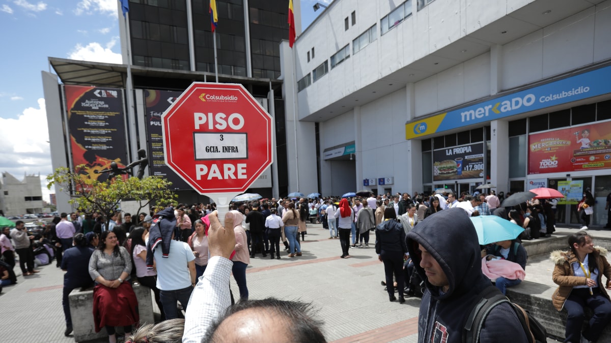 Colombian Capital Bogota Rattled by Earthquake, Aftershocks Cause Panic - Vimarsana News