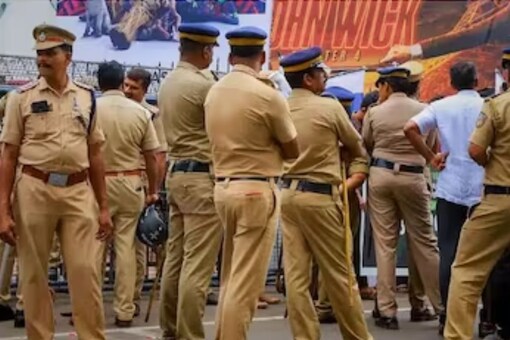 Following the complaint, an FIR was registered against the three accused under sections 323 (causing hurt), 325 (voluntarily causing grievous hurt), and 34 (common intention) of the IPC at Sector 53 Police Station on Monday, said police.

(Representative Image)