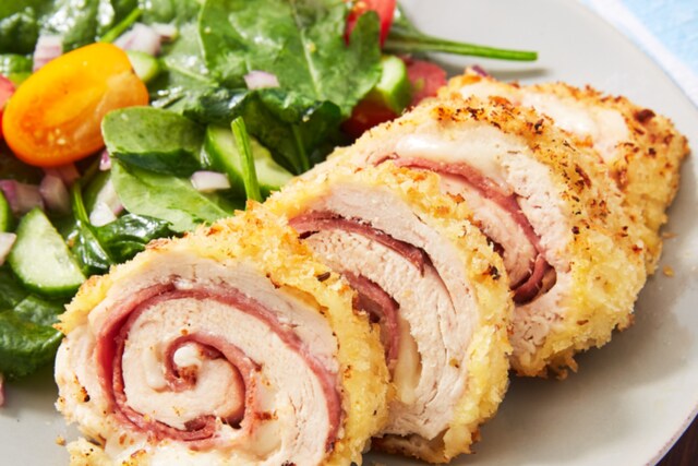 Pechugas rellenas de jamón y queso (cordon bleu) - YouTube