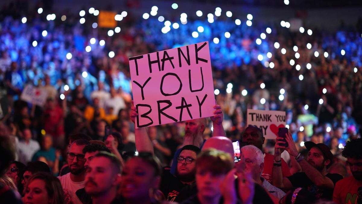 Wwe Pay Moving Tribute To Bray Wyatt And Terry Funk On Smackdown - News18