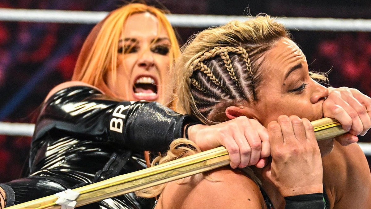 RAW Results: Becky Lynch Beats Zoey Stark in Chaotic Falls Count Anywhere Match en route to WWE Payback