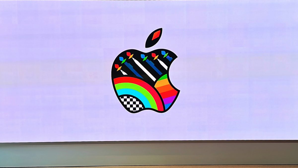 Apple’s Foldable iPad Finally Taking Shape With Help Of A Rival: What We Know