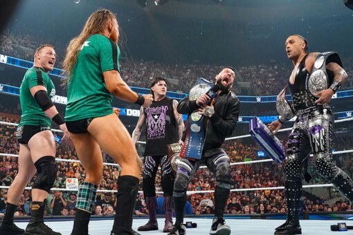 The Brawling Brutes and The Judgement DAY. (WWE) 