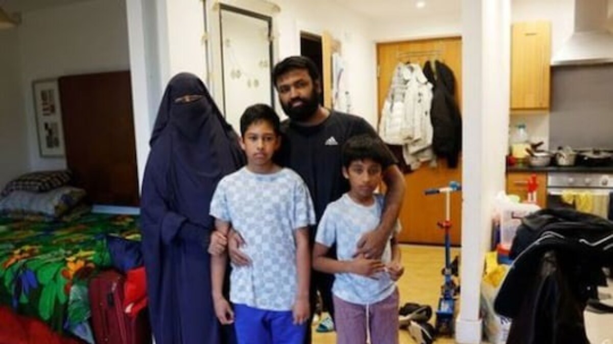 In This London Apartment, Homeless Live Among Pests, Cockroaches And Rats - Vimarsana News