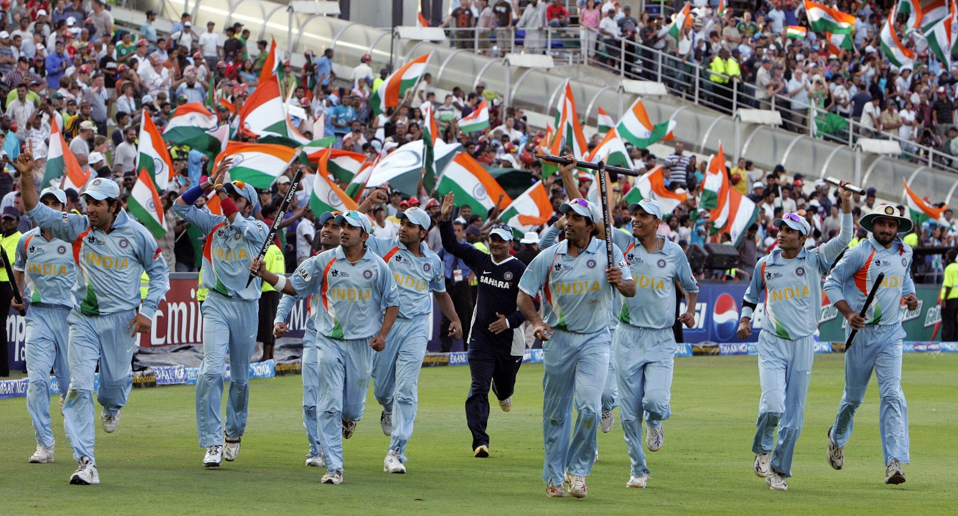 On This Day In 2007 India Beat Pakistan In Thrilling Final To Win T20 on-this-day-in-2007-when-ms-dhoni-s-young-turks-became-t20-cricket