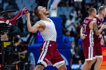 BRAZILIAN BASKETBALL TEAM MAKES ITS DUBUT IN THE WORLD CUP QUALIFIERS