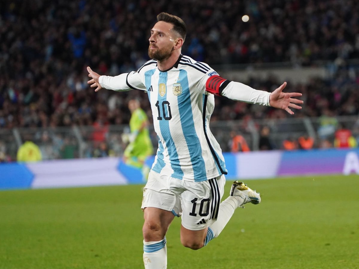 Argentina 1-0 Ecuador (Messi score) in South American Qualifiers for the  2026 World Cup, Hightlights, USA