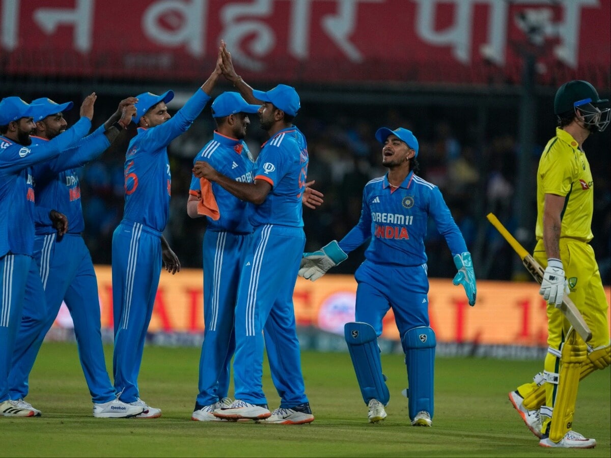 IND vs AUS 2nd ODI Highlights Centurions Iyer, Gill And Spinners Shine as India Beat Australia to Take Unassailable 2-0 Lead