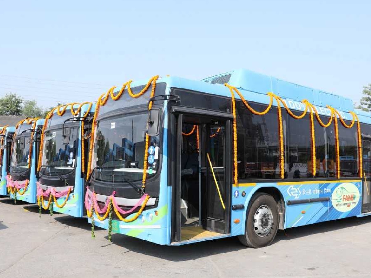 Electric Buses Can Give Us a Future Where Planet Will Be Livable: US  Ambassador Eric Garcetti - News18