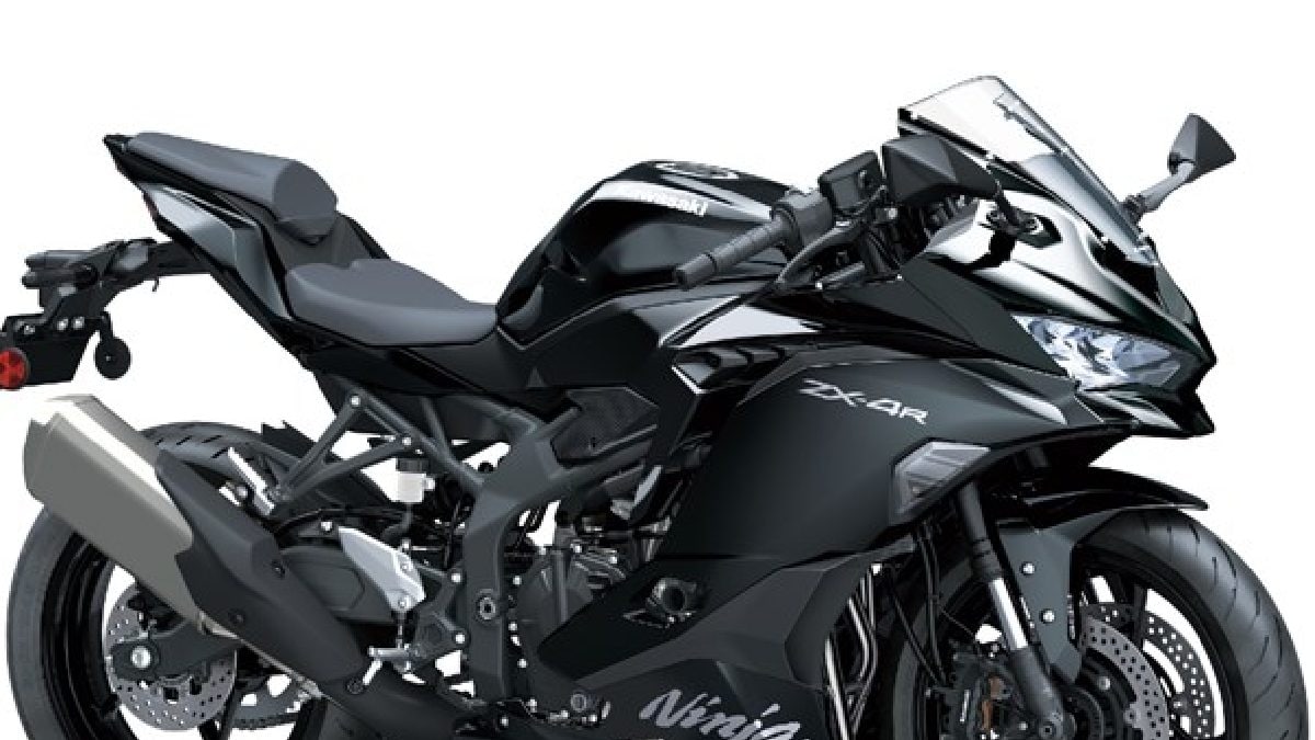 Kawasaki Begins Delivering First Batch Of Ninja ZX-4R In India 