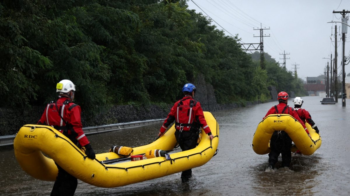 In Pictures | New York City Flooded as Remnants of Tropical Storm ...