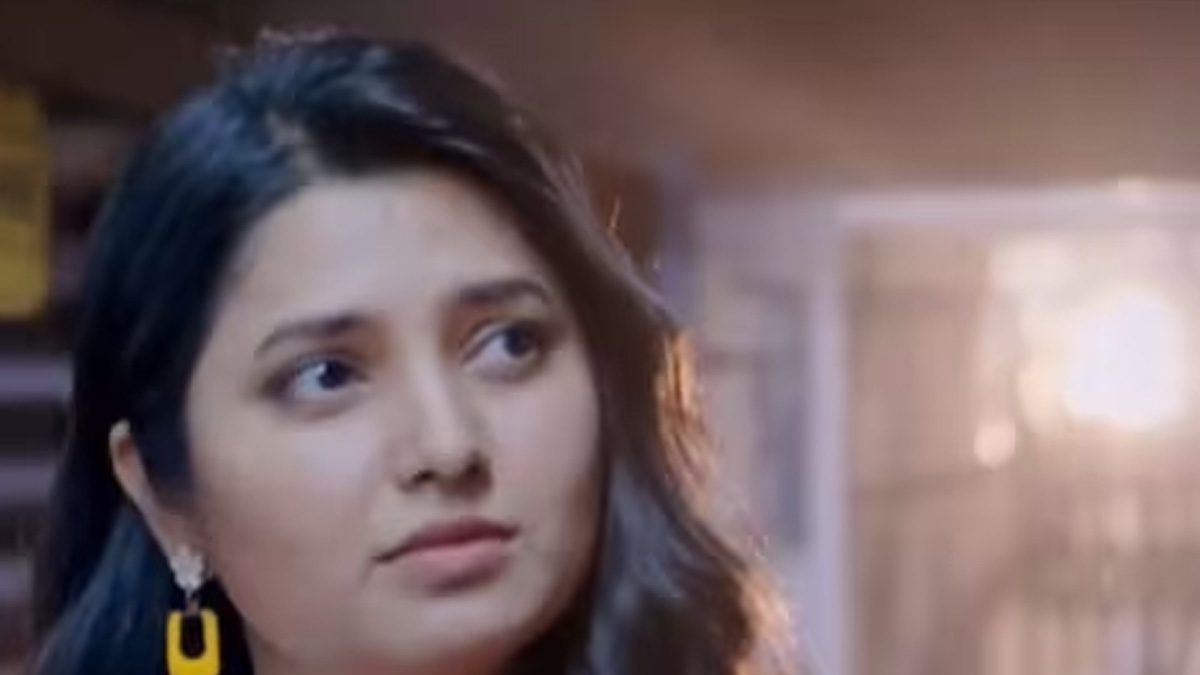 When Actress Prajakta Mali Provided Financial Support To Actor Alok ...