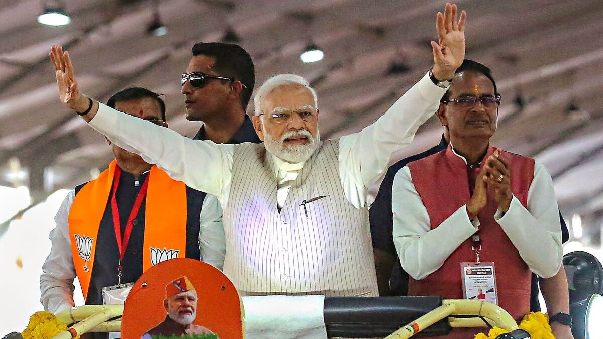 BRS, Congress Dynastic Parties That Have No Aim of Serving People, Says PM Modi – News18