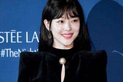 Persona: Sulli will also include the artist's last interview conducted in 2019. (Photo Credits: Twitter)