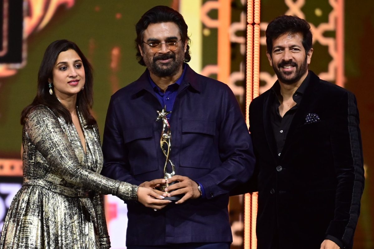 SIIMA 2023: R Madhavan Makes 1st Appearance After FTII Head Appointment; Welcomed With Loud Cheers