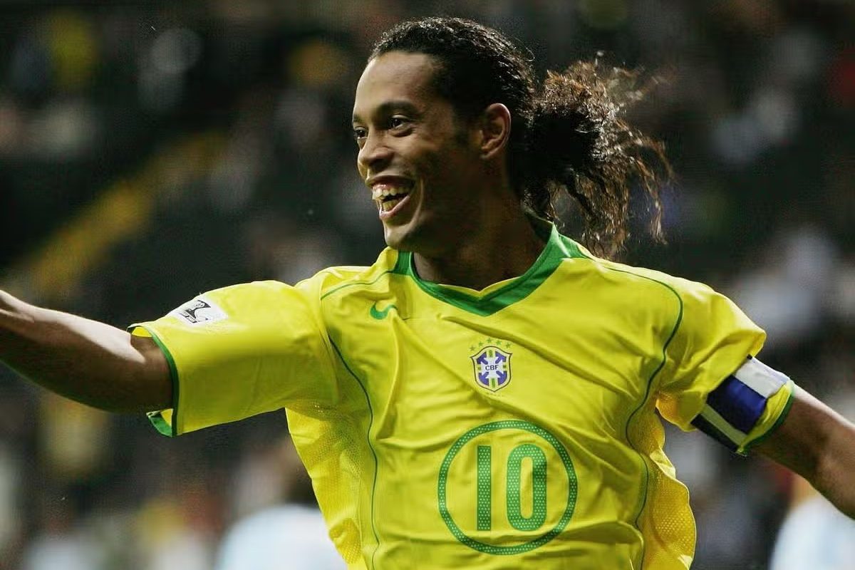 Ronaldinho launching worldwide street soccer league