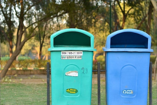 How the green and blue dustbins help in waste management
