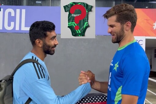 What Did Shaheen Afridi Gift Jasprit Bumrah For His Baby? Here's What Pakistani Fans Think (Photo Credits: X)