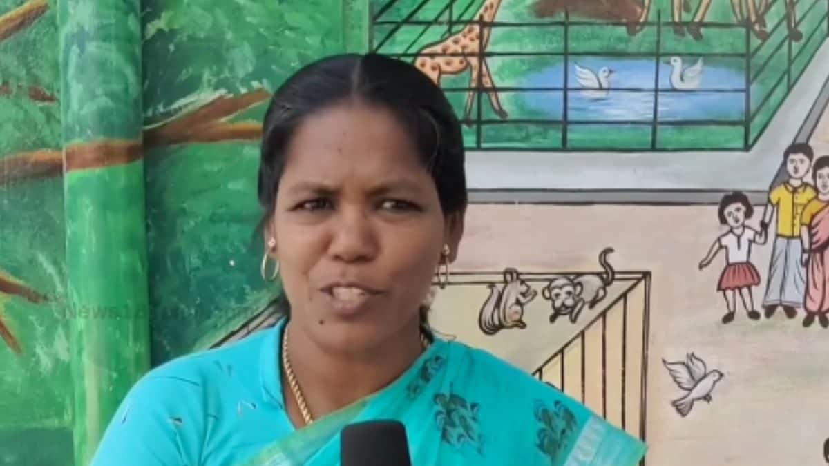 Tamil Nadu Teacher S Malathi's Unique Teaching Methods Earn Her